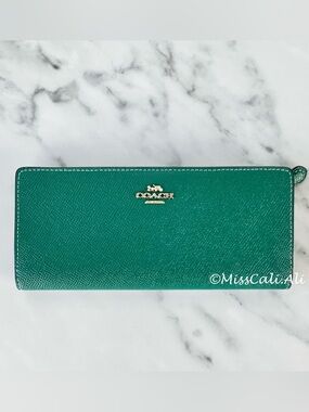 NWT COACH Slim Leather Wallet - Green Jade